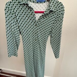 J. McLaughlin Long Sleeve Dress in Green and White Pattern